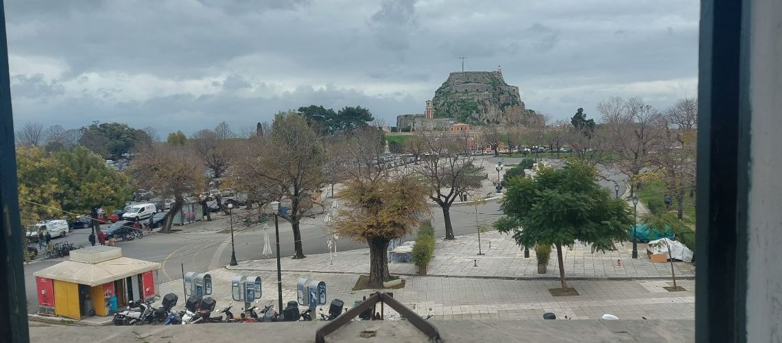 Διαμέρισμα προς πώληση 155τμ Α΄ ορόφου Λίστον Κέρκυρα Apartment for sale 155sqm 1st floor Liston Corfu εικόνα ακινήτου