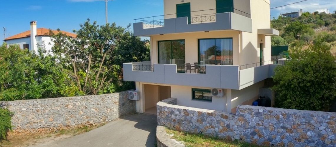 Ευρύχωρη μεζονέτα με πισίνα για πώληση Κεφάλα Χανιά Spacious maisonette with swimming pool for sale Kefala Chania εικόνα ακινήτου