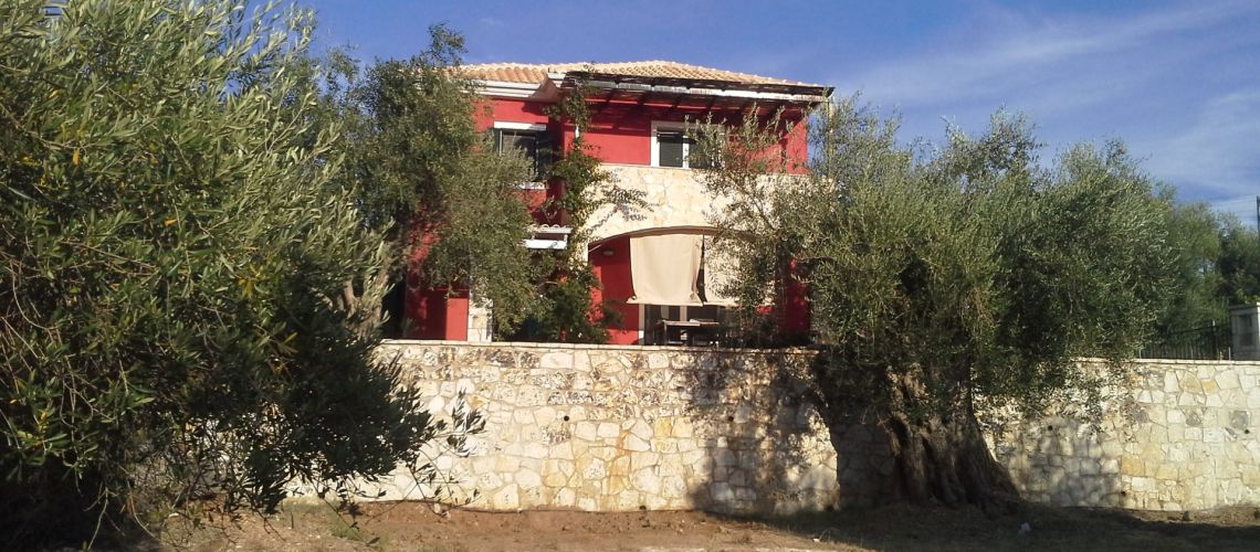 Πωλείται εξαιρετική μονοκατοικία 200τμ κέντρο Συβότα Θεσπρωτία Excellent detached house for sale 200sqm center of Sivota Thesprotia εικόνα ακινήτου