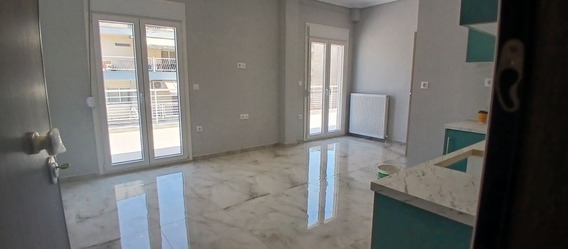 Πωλείται πολυτελές ανακατασκευασμένο διαμέρισμα στο κέντρο της Θεσσαλονίκης For sale a fully renovated luxurious apartment in the center of Thessaloniki εικόνα ακινήτου