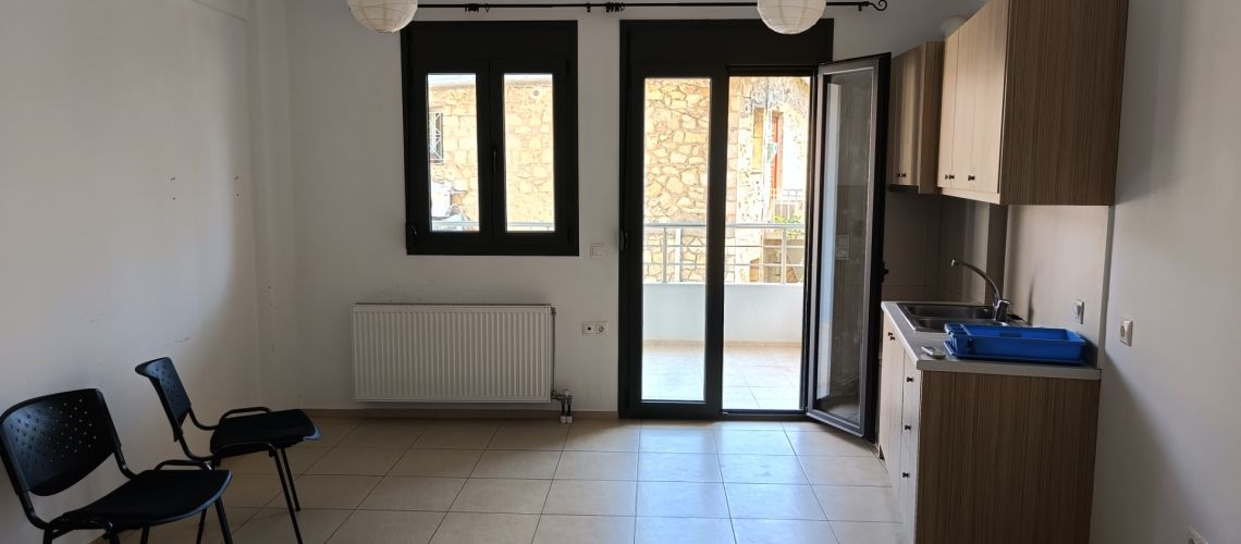 Ενοικιάζεται γκαρσονιέρα σε άριστη κατάσταση Θέρισσος Ηράκλειο Κρήτης For rent studio in excellent condition Therissos Heraklion Crete εικόνα ακινήτου