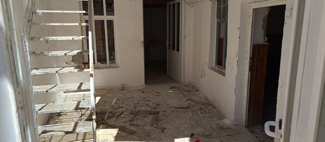 Πωλείται παλιά μονοκατοικία κέντρο Ηράκλειο Κρήτης For sale old house in the centre of Heraklion Crete εικόνα ακινήτου