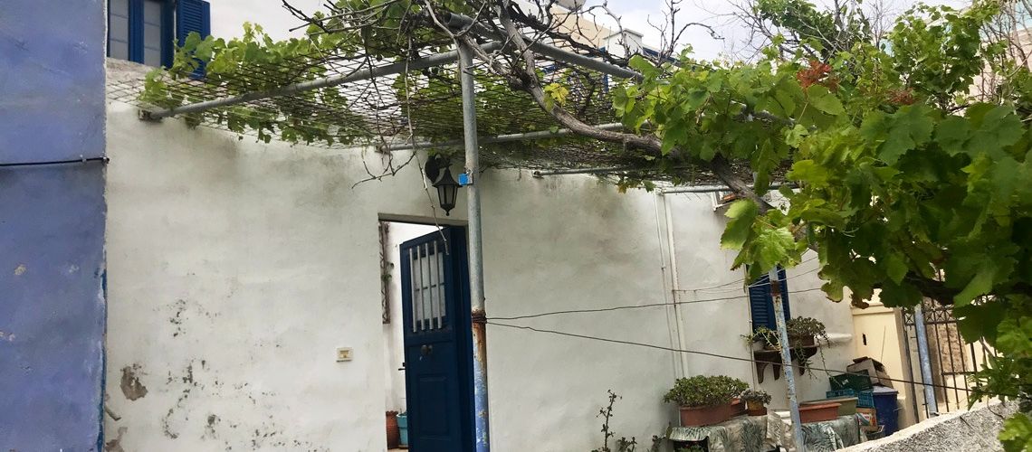 Πωλείται παραδοσιακή διώροφη κατοικία με θέα θάλασσα Πλάτανος Λέρου For sale traditional two-storey home with sea view Platanos Leros εικόνα ακινήτου