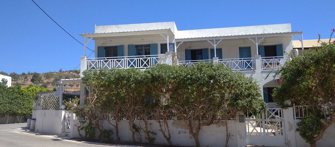 Πωλείται παραθαλάσσιο συγκρότημα διαμερισμάτων με υπέροχη θέα Ξηρόκαμπος Λέρος Seaside apartment complex for sale with magnificent views, Xirokampos, Leros εικόνα ακινήτου