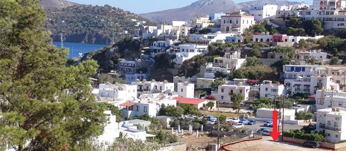 Πωλείται οικόπεδο στο κέντρο του Παντελιού Λέρου με θέα προς το κάστρο Plot of land for sale In Panteli Leros with view of the castle εικόνα ακινήτου