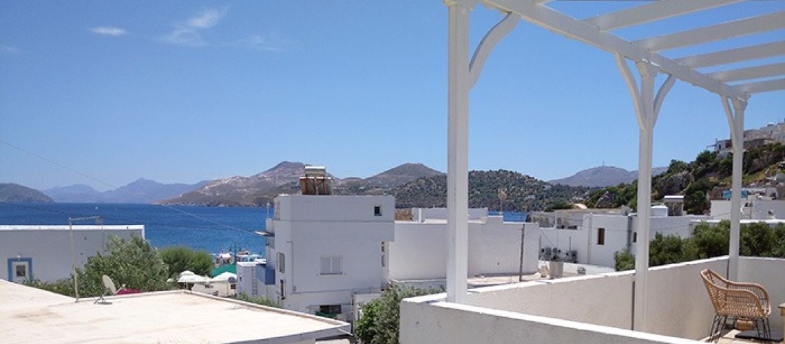 Πωλείται μεζονέτα με θέα στον κόλπο του Παντελίου Λέρος For sale maisonette with view of Panteli Bay, Leros εικόνα ακινήτου