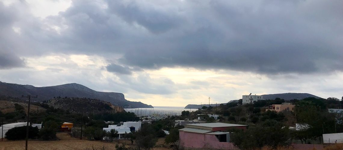 Πωλείται οικόπεδο κοντά σε μαρίνα και με θέα τον κόλπο Λακκιού Τεμένια Λέρος Land for sale near the marina with a view of Lakki Bay Temenia Leros εικόνα ακινήτου