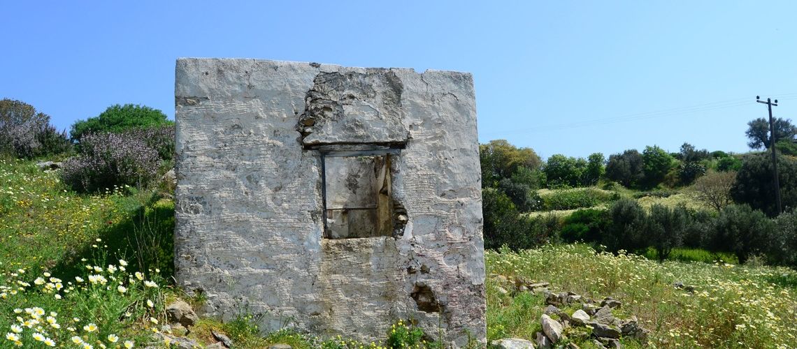 Πωλείται αγροτικό oικόπεδο με παραδοσιακό παλιό σπίτι Πλάκες Λέρος Agricultural land with traditional old house for sale Plakes Leros εικόνα ακινήτου
