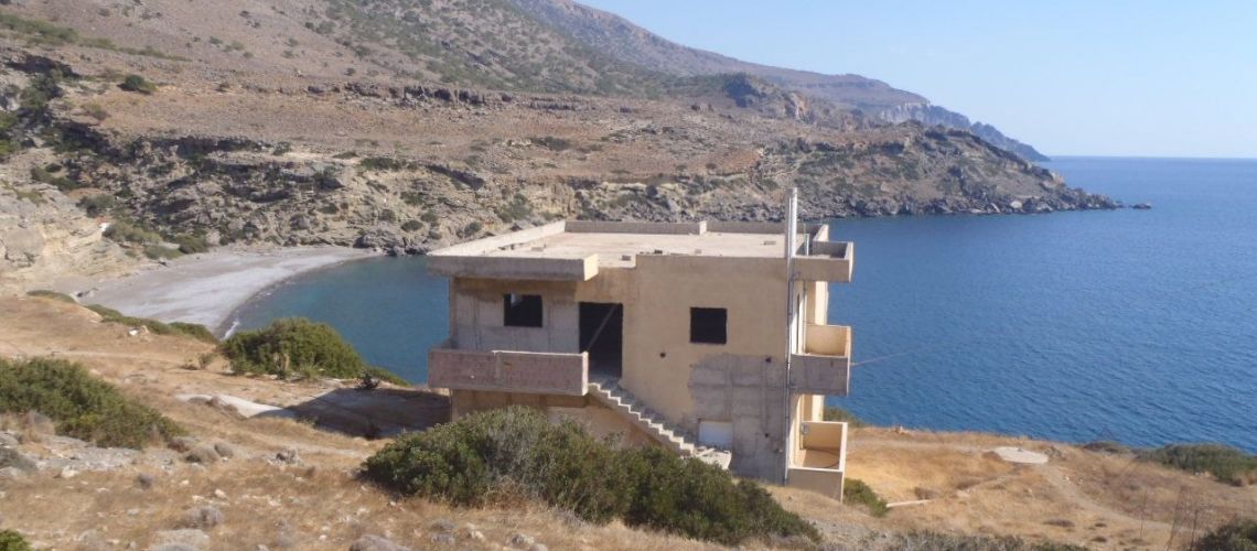 Πωλείται παραθαλάσσια μονοκατοικία με μαγευτική θέα Νότια Κρήτη παραλία Ελιγιάς εικόνα ακινήτου
